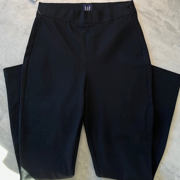 Gap  Stretch Dress Pants  Side Zip High Waisted    True Black    Size 4
NWT - Picture 4 of 14